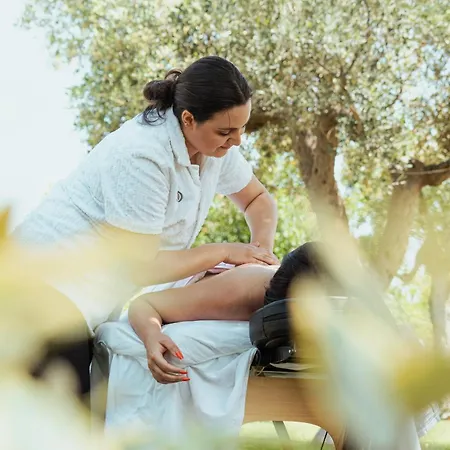 Oppure - Masseria Moderna Bed & Breakfast 3*