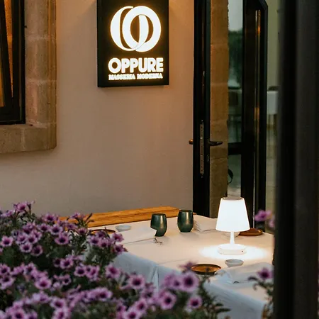Bed & Breakfast Oppure - Masseria Moderna 3*