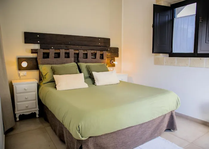 Oppure - Masseria Moderna B&B 3*