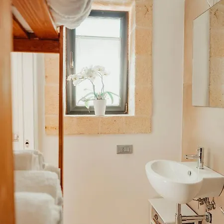 Oppure - Masseria Moderna Bed & Breakfast *