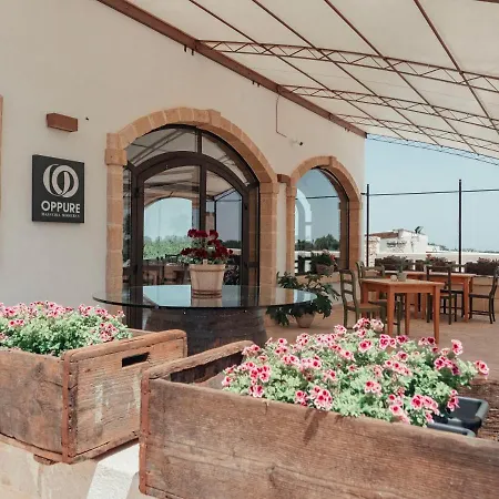住宿加早餐酒店 Oppure - Masseria Moderna 滨海波利尼亚诺